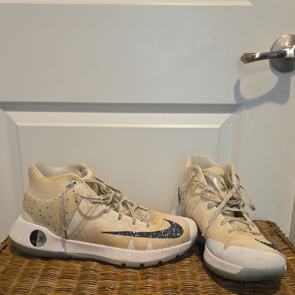 Nike KD Trey 5 High-Top Sneakers